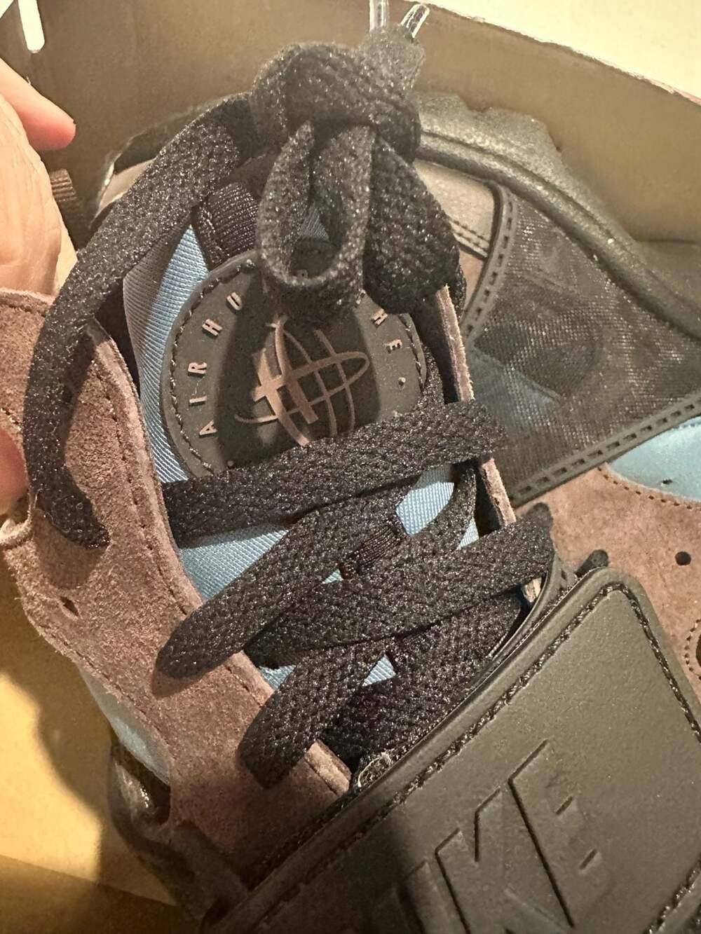 Nike Air Trainer Huarache Baroque Brown Smokey Blue IB0497-001 - Picture 3 of 10